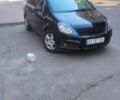 Черный Опель Зафира, объемом двигателя 1.8 л и пробегом 250 тыс. км за 4841 $, фото 1 на Automoto.ua