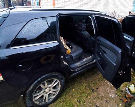 Черный Опель Зафира, объемом двигателя 1.9 л и пробегом 380 тыс. км за 5950 $, фото 3 на Automoto.ua