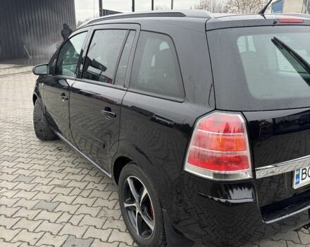 Черный Опель Зафира, объемом двигателя 1.9 л и пробегом 363 тыс. км за 6200 $, фото 4 на Automoto.ua