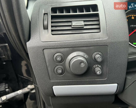 Черный Опель Зафира, объемом двигателя 1.6 л и пробегом 157 тыс. км за 5650 $, фото 17 на Automoto.ua