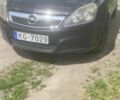 Черный Опель Зафира, объемом двигателя 0 л и пробегом 390 тыс. км за 2500 $, фото 1 на Automoto.ua