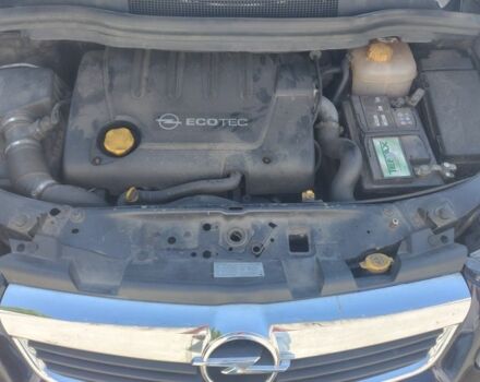 Черный Опель Зафира, объемом двигателя 1.9 л и пробегом 351 тыс. км за 4500 $, фото 1 на Automoto.ua