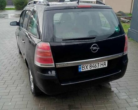 Черный Опель Зафира, объемом двигателя 1.9 л и пробегом 50 тыс. км за 6500 $, фото 4 на Automoto.ua