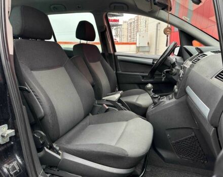 Чорний Опель Зафіра, об'ємом двигуна 0 л та пробігом 284 тис. км за 5190 $, фото 11 на Automoto.ua