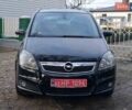 Черный Опель Зафира, объемом двигателя 1.8 л и пробегом 175 тыс. км за 4950 $, фото 1 на Automoto.ua