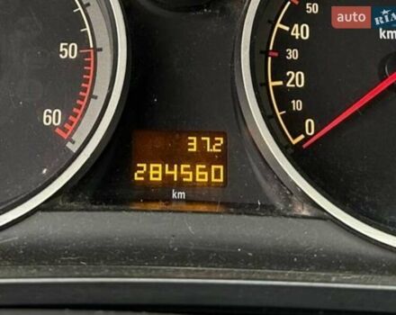 Черный Опель Зафира, объемом двигателя 1.91 л и пробегом 284 тыс. км за 5190 $, фото 21 на Automoto.ua