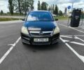 Черный Опель Зафира, объемом двигателя 0 л и пробегом 249 тыс. км за 4000 $, фото 1 на Automoto.ua