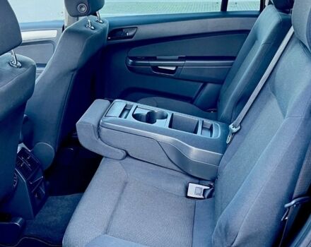 Черный Опель Зафира, объемом двигателя 0 л и пробегом 195 тыс. км за 2500 $, фото 7 на Automoto.ua