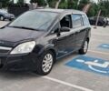 Черный Опель Зафира, объемом двигателя 2 л и пробегом 350 тыс. км за 4500 $, фото 1 на Automoto.ua