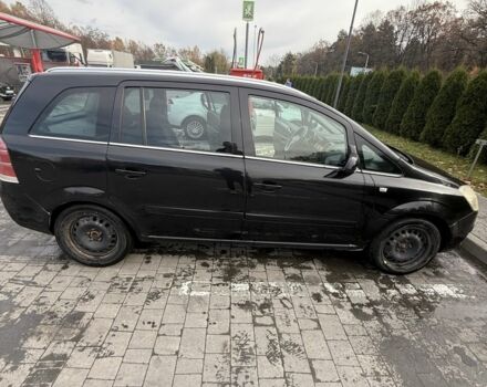 Черный Опель Зафира, объемом двигателя 1.9 л и пробегом 296 тыс. км за 5000 $, фото 1 на Automoto.ua