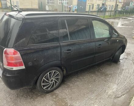 Черный Опель Зафира, объемом двигателя 1.8 л и пробегом 187 тыс. км за 5400 $, фото 8 на Automoto.ua