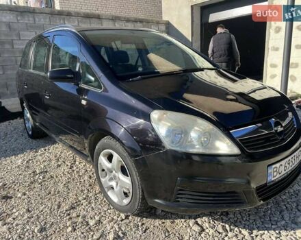 Черный Опель Зафира, объемом двигателя 1.91 л и пробегом 378 тыс. км за 3999 $, фото 10 на Automoto.ua