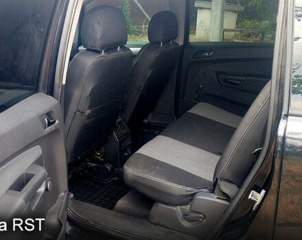 Черный Опель Зафира, объемом двигателя 1.9 л и пробегом 0 тыс. км за 6000 $, фото 4 на Automoto.ua