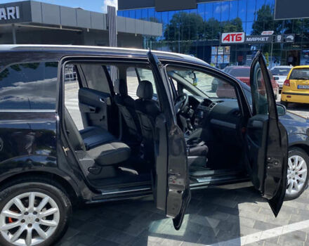 Чорний Опель Зафіра, об'ємом двигуна 1.91 л та пробігом 306 тис. км за 5000 $, фото 11 на Automoto.ua