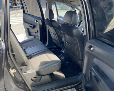 Чорний Опель Зафіра, об'ємом двигуна 1.91 л та пробігом 306 тис. км за 5000 $, фото 13 на Automoto.ua