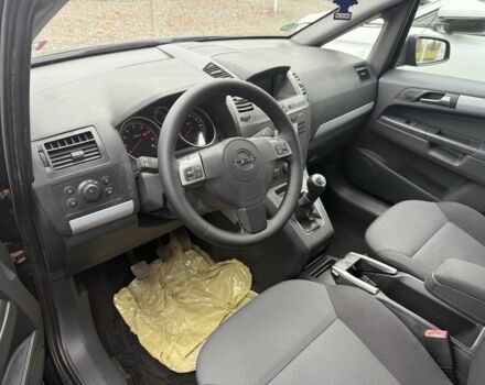 Чорний Опель Зафіра, об'ємом двигуна 1.6 л та пробігом 270 тис. км за 4750 $, фото 18 на Automoto.ua