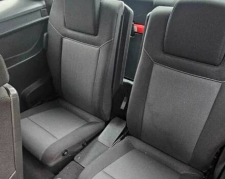 Черный Опель Зафира, объемом двигателя 1.9 л и пробегом 237 тыс. км за 2450 $, фото 7 на Automoto.ua