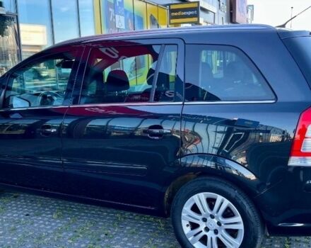 Черный Опель Зафира, объемом двигателя 0 л и пробегом 195 тыс. км за 2500 $, фото 6 на Automoto.ua