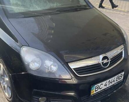 Черный Опель Зафира, объемом двигателя 1.6 л и пробегом 230 тыс. км за 5300 $, фото 2 на Automoto.ua