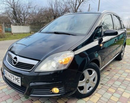 Черный Опель Зафира, объемом двигателя 1.9 л и пробегом 190 тыс. км за 5900 $, фото 16 на Automoto.ua