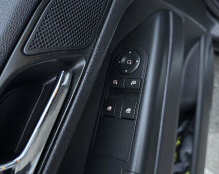 Черный Опель Зафира, объемом двигателя 1.91 л и пробегом 344 тыс. км за 5300 $, фото 13 на Automoto.ua