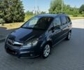 Черный Опель Зафира, объемом двигателя 1.9 л и пробегом 340 тыс. км за 2750 $, фото 1 на Automoto.ua