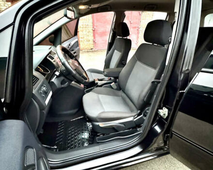 Чорний Опель Зафіра, об'ємом двигуна 1.8 л та пробігом 284 тис. км за 4600 $, фото 25 на Automoto.ua