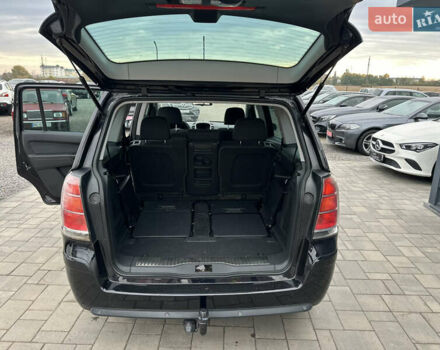 Черный Опель Зафира, объемом двигателя 1.8 л и пробегом 207 тыс. км за 5350 $, фото 14 на Automoto.ua