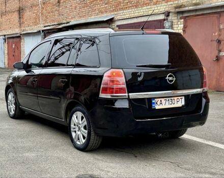 Черный Опель Зафира, объемом двигателя 1.8 л и пробегом 279 тыс. км за 4600 $, фото 6 на Automoto.ua