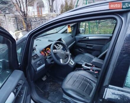 Чорний Опель Зафіра, об'ємом двигуна 1.91 л та пробігом 265 тис. км за 6100 $, фото 6 на Automoto.ua
