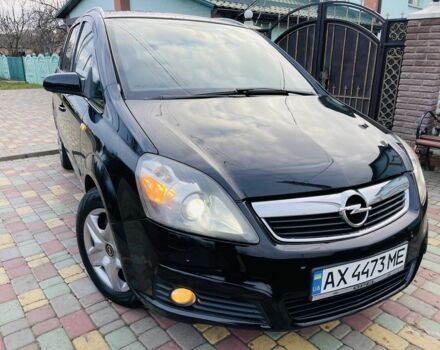 Черный Опель Зафира, объемом двигателя 1.9 л и пробегом 190 тыс. км за 5900 $, фото 17 на Automoto.ua