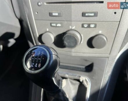 Черный Опель Зафира, объемом двигателя 1.91 л и пробегом 378 тыс. км за 3999 $, фото 1 на Automoto.ua