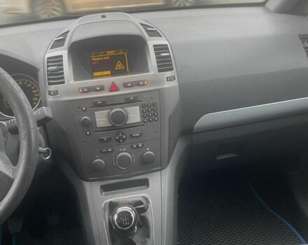 Чорний Опель Зафіра, об'ємом двигуна 1.9 л та пробігом 330 тис. км за 2250 $, фото 20 на Automoto.ua