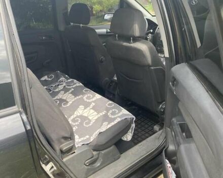 Черный Опель Зафира, объемом двигателя 1.9 л и пробегом 300 тыс. км за 6500 $, фото 6 на Automoto.ua