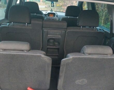 Черный Опель Зафира, объемом двигателя 1.8 л и пробегом 294 тыс. км за 6000 $, фото 5 на Automoto.ua