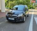 Чорний Опель Зафіра, об'ємом двигуна 2.2 л та пробігом 220 тис. км за 5200 $, фото 1 на Automoto.ua