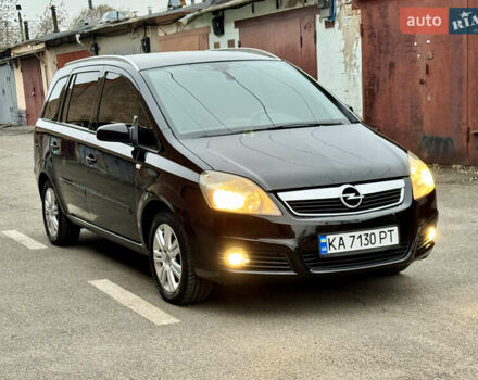 Чорний Опель Зафіра, об'ємом двигуна 1.8 л та пробігом 284 тис. км за 4600 $, фото 2 на Automoto.ua