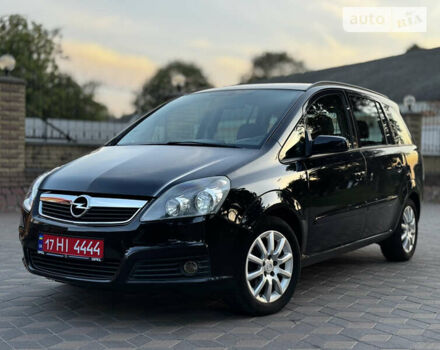 Черный Опель Зафира, объемом двигателя 1.6 л и пробегом 292 тыс. км за 6550 $, фото 28 на Automoto.ua
