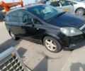 Черный Опель Зафира, объемом двигателя 1.9 л и пробегом 305 тыс. км за 5500 $, фото 21 на Automoto.ua