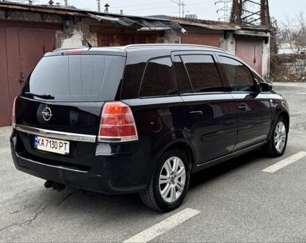 Черный Опель Зафира, объемом двигателя 1.8 л и пробегом 279 тыс. км за 4600 $, фото 5 на Automoto.ua