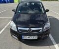 Черный Опель Зафира, объемом двигателя 1.9 л и пробегом 259 тыс. км за 6500 $, фото 7 на Automoto.ua