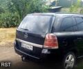 Черный Опель Зафира, объемом двигателя 1.9 л и пробегом 0 тыс. км за 6000 $, фото 5 на Automoto.ua