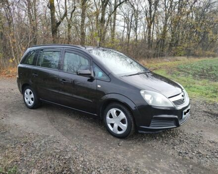 Черный Опель Зафира, объемом двигателя 0 л и пробегом 232 тыс. км за 5100 $, фото 1 на Automoto.ua