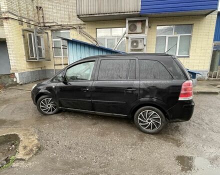 Черный Опель Зафира, объемом двигателя 1.8 л и пробегом 187 тыс. км за 5400 $, фото 2 на Automoto.ua