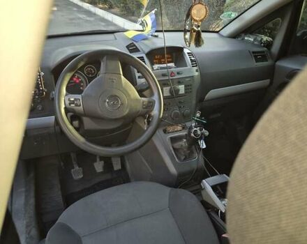 Опель Зафира 2007 в Запорожье на Automoto.ua Черный Опель Зафира, объемом двигателя 1.6 л и пробегом 300 тыс. км за 5200 $, фото 3 на Automoto.ua