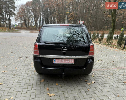 Черный Опель Зафира, объемом двигателя 1.6 л и пробегом 270 тыс. км за 4600 $, фото 4 на Automoto.ua