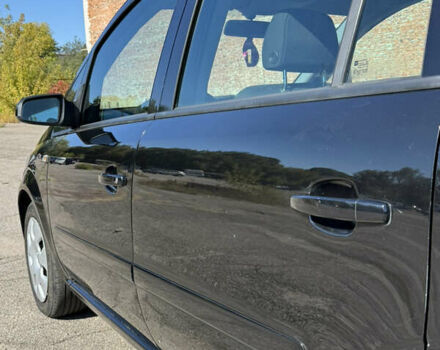 Черный Опель Зафира, объемом двигателя 1.6 л и пробегом 223 тыс. км за 6199 $, фото 5 на Automoto.ua