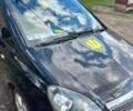 Черный Опель Зафира, объемом двигателя 8 л и пробегом 400 тыс. км за 5000 $, фото 1 на Automoto.ua