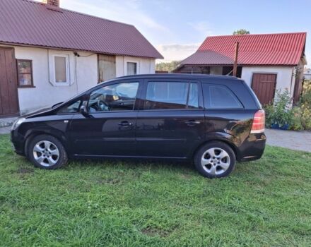 Черный Опель Зафира, объемом двигателя 1.9 л и пробегом 346 тыс. км за 5700 $, фото 3 на Automoto.ua