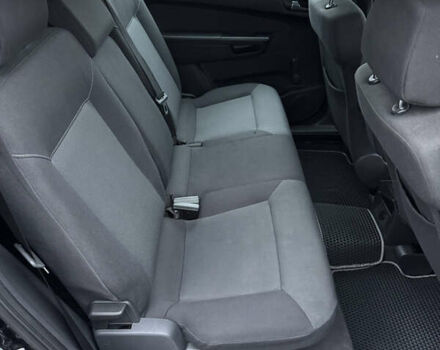 Черный Опель Зафира, объемом двигателя 1.8 л и пробегом 200 тыс. км за 6000 $, фото 17 на Automoto.ua